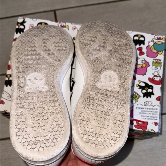 Adidas Stan Smith Sneakers Hello Kitty - Picture 5 of 6